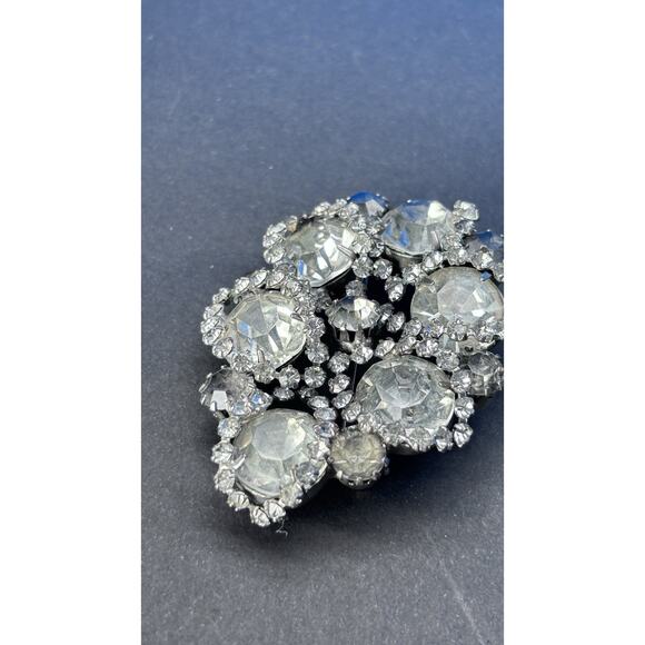 Vintage 1950s Rhinestone Brooch, Silver-tone Clear Crystal - Picture 5 of 16